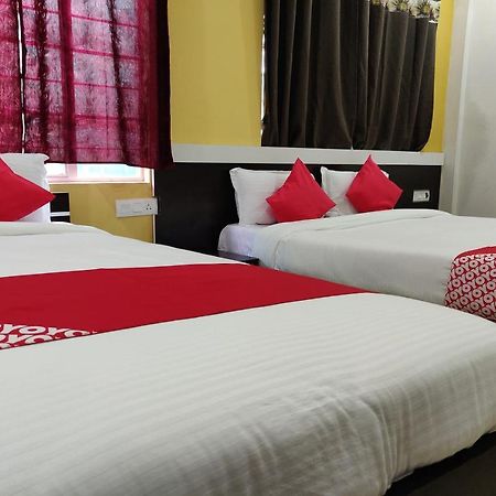 西隆 Oyo 45654 Saw Aiom Residency酒店 外观 照片