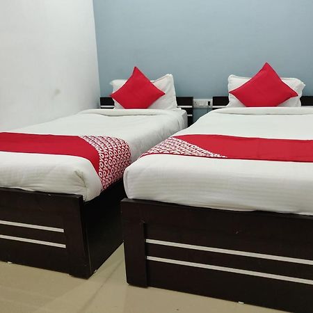 西隆 Oyo 45654 Saw Aiom Residency酒店 外观 照片