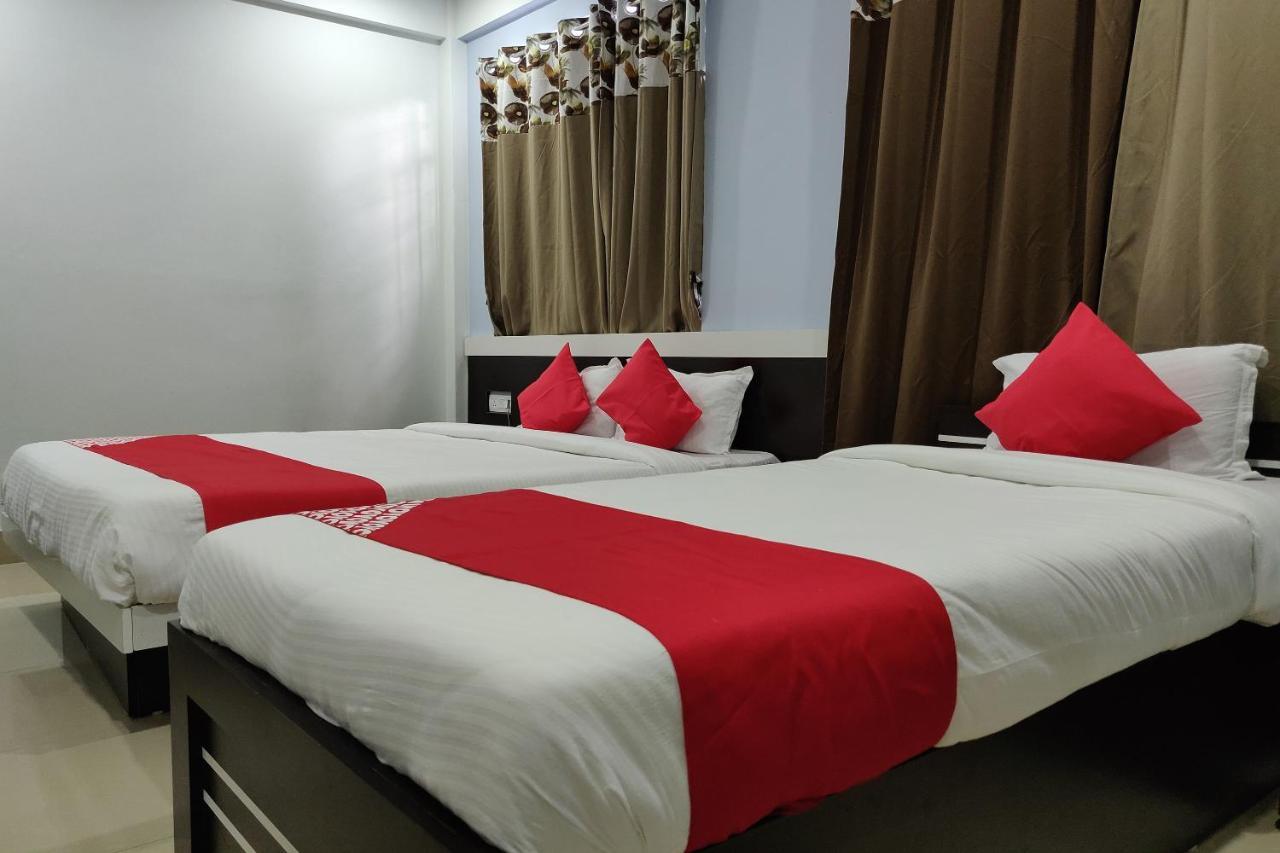 西隆 Oyo 45654 Saw Aiom Residency酒店 外观 照片